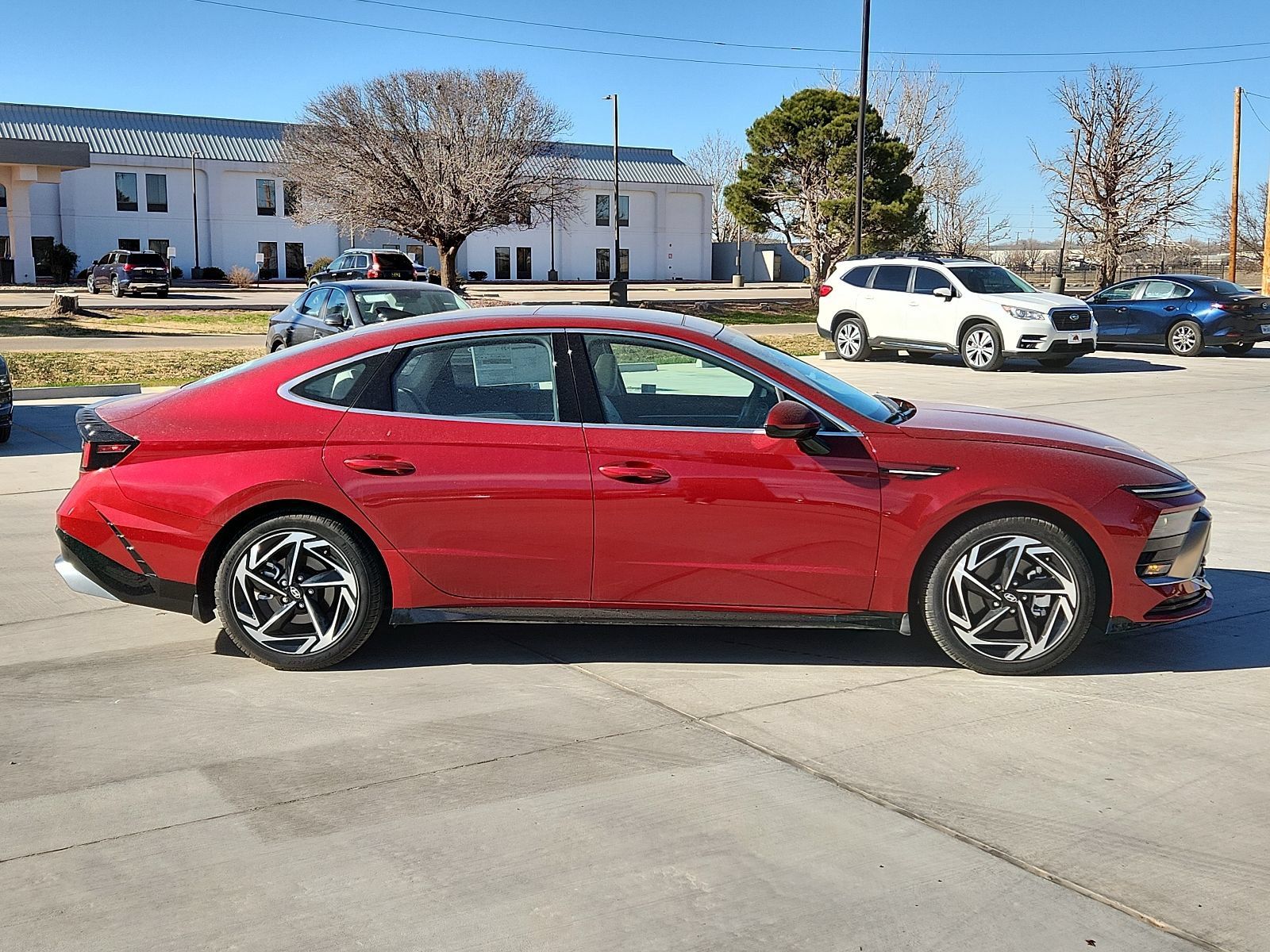 New 2024 Hyundai Sonata SEL w/ Convenience Package FWD image 5