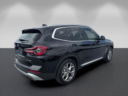 Certified 2024 BMW X3 sDrive30i w/ Premium Package RWD image 4