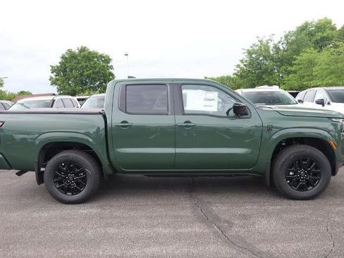 New 2026 Nissan Frontier SV AWD/4WD image 5