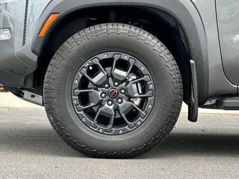 Used 2023 Nissan Frontier PRO-4X w/ Pro-4X Premium Package AWD/4WD image 26