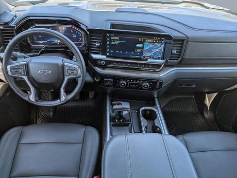 Used 2023 Chevrolet Silverado 1500 LT Trail Boss w/ LT Trail Boss Premium Package image 16