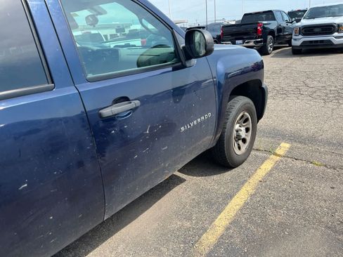 Used 2009 Chevrolet Silverado 1500 W/T RWD image 16