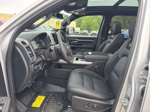 New 2026 RAM 1500 Big Horn AWD/4WD image 16