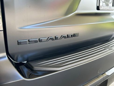 Used 2023 Cadillac Escalade V w/ Heavy-Duty Trailer Package AWD/4WD image 20