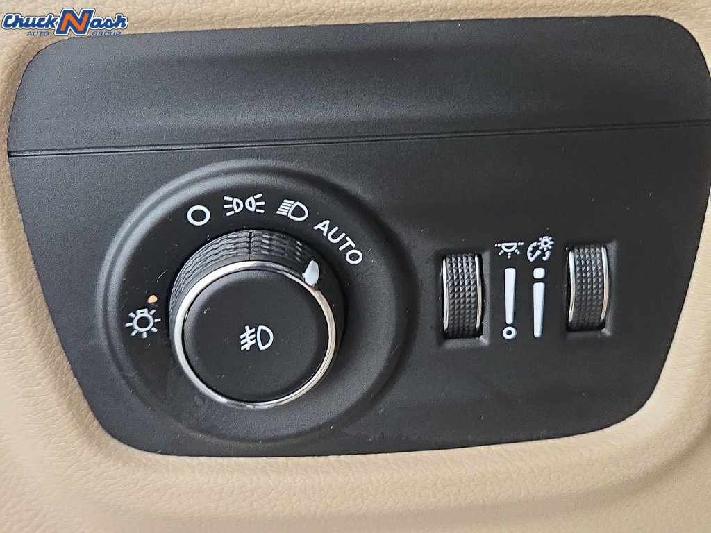 Used 2021 Jeep Grand Cherokee L Limited RWD image 23