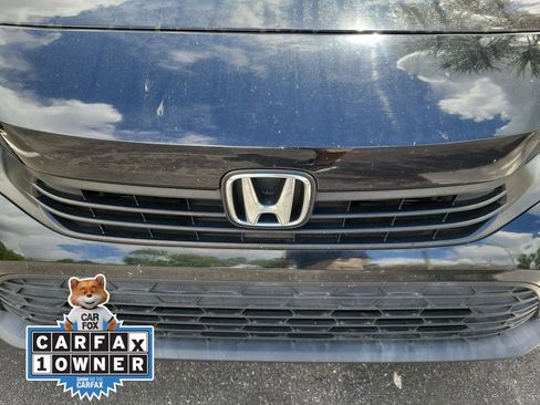 Used 2022 Honda Civic Sport image 8