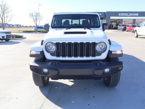 New 2026 Jeep Gladiator Sport AWD/4WD image 10