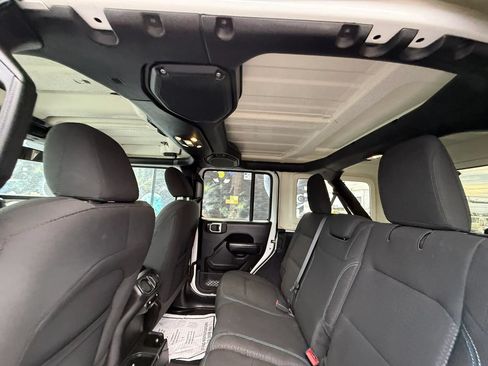 Used 2021 Jeep Wrangler Unlimited Sport AWD/4WD image 51