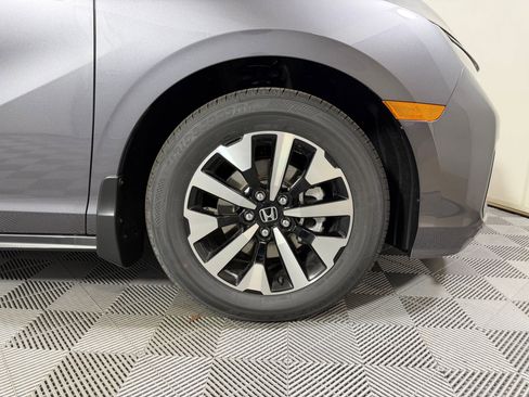 New 2026 Honda Odyssey EX-L image 9