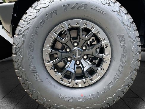 New 2026 Ford Bronco Raptor AWD/4WD image 12