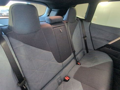 New 2026 BMW iX xDrive45 image 31