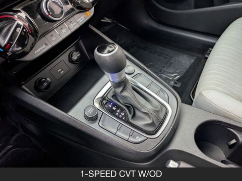 Used 2023 Hyundai Kona SEL image 16