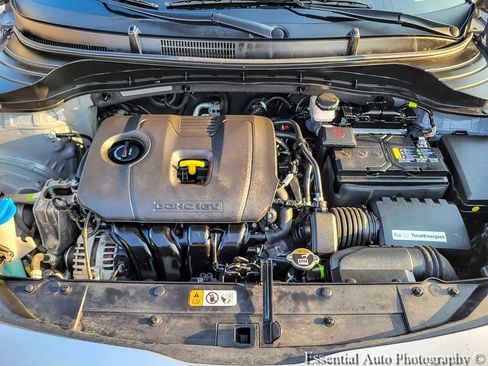 Used 2025 Kia Soul LX w/ LX Technology Package FWD image 31