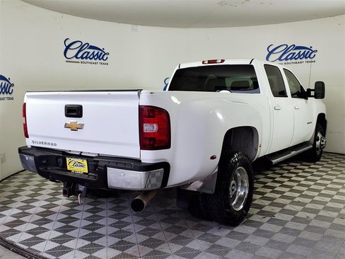 Used 2013 Chevrolet Silverado 3500 LTZ w/ LTZ Plus Package image 7