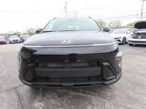 Used 2025 Hyundai Kona SEL AWD/4WD image 5