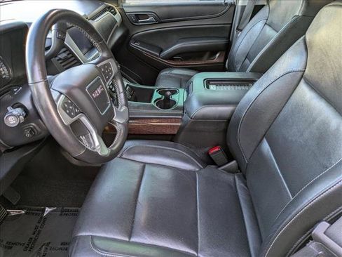 Used 2017 GMC Yukon SLT RWD image 15