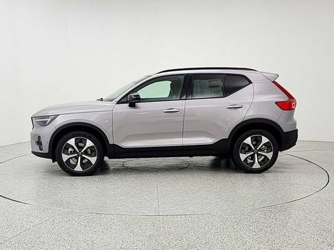 New 2026 Volvo XC40 B5 Plus w/ Protection Package Premier AWD/4WD image 8
