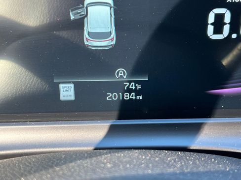 Used 2025 Kia Seltos S image 46