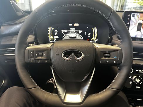 New 2026 INFINITI QX60 Sport image 19