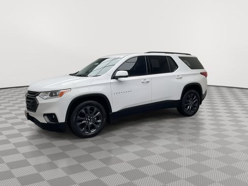 Used 2020 Chevrolet Traverse RS w/ LPO, Floor Liner Package image 37