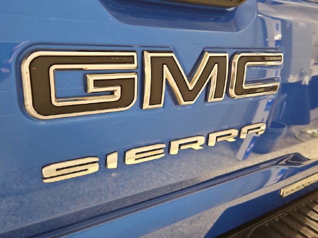 Used 2024 GMC Sierra 1500 Elevation w/ LPO, Elevation Black Package AWD/4WD image 43