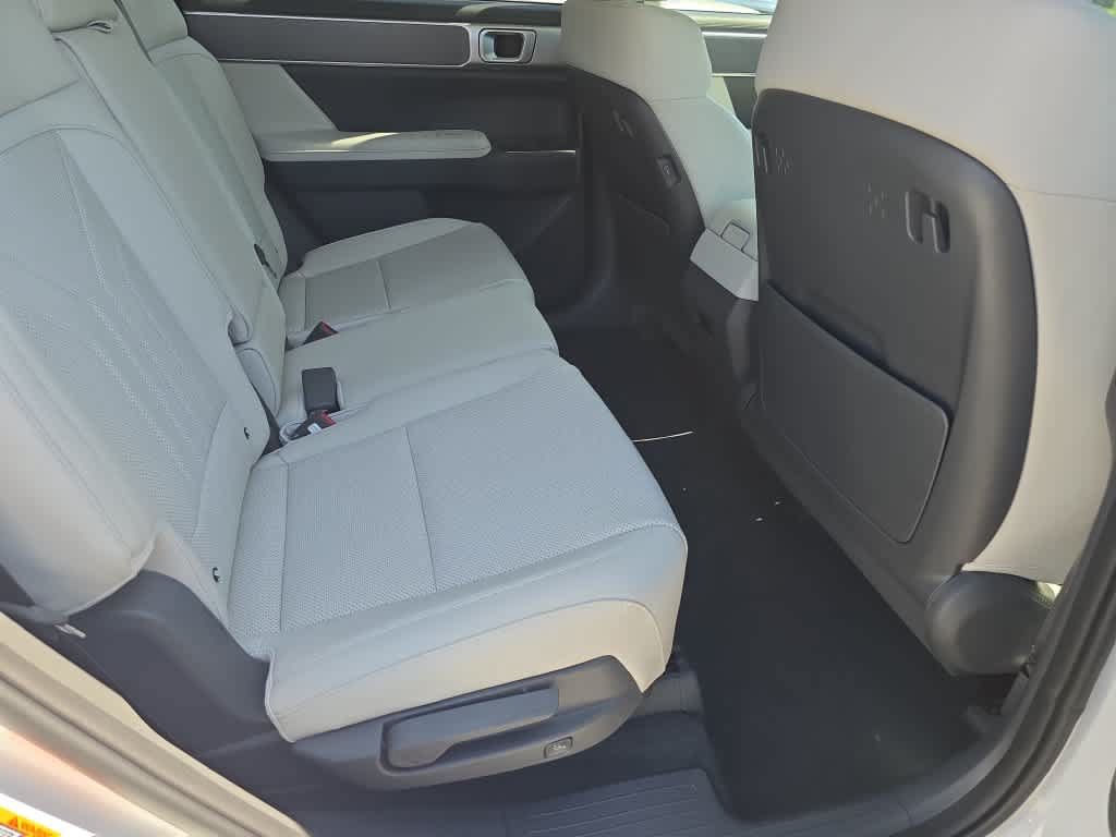 New 2027 Hyundai Santa Fe SEL FWD image 21