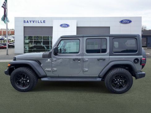 Used 2020 Jeep Wrangler Unlimited Sport S AWD/4WD image 2