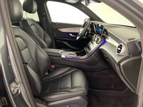 Used 2020 Mercedes-Benz GLC 300 image 41