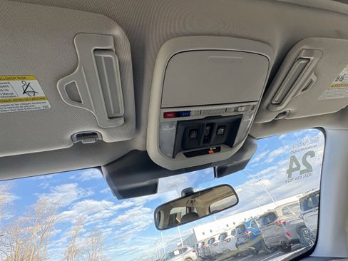 Certified 2024 Subaru Forester Limited image 26