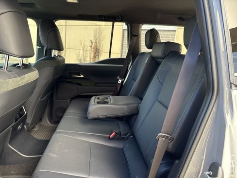 Certified 2024 Lexus GX 550 image 31