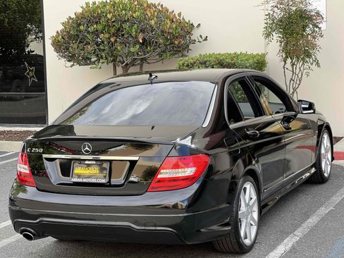 Used 2012 Mercedes-Benz C 250 Sedan image 28