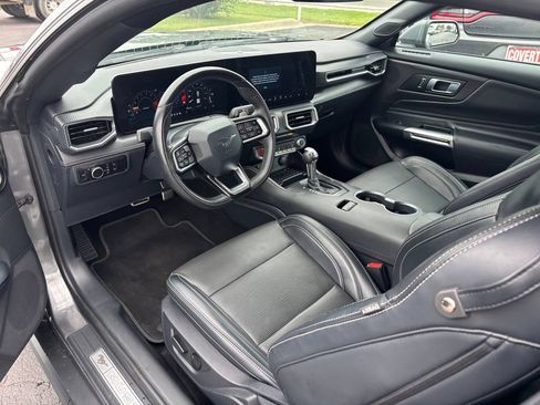 Used 2024 Ford Mustang GT Premium RWD image 4