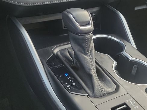 Used 2022 Toyota Highlander XLE image 33