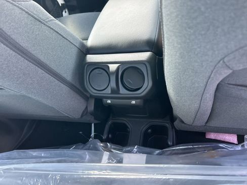 New 2026 Jeep Gladiator Sport AWD/4WD image 29