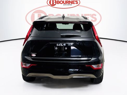 Used 2023 Kia Niro Wind w/ Wind Preserve Package FWD image 9