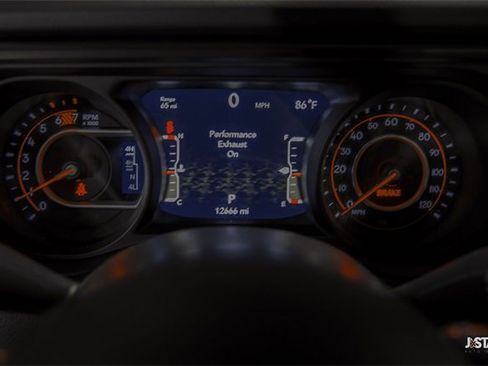 Used 2024 Jeep Wrangler Unlimited Rubicon 392 image 17
