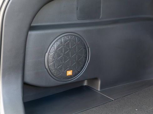 Used 2024 Toyota RAV4 Limited image 12