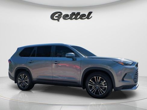 New 2026 Toyota Grand Highlander AWD Hybrid image 3