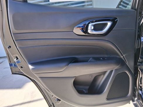 New 2026 Jeep Compass Latitude AWD/4WD image 20