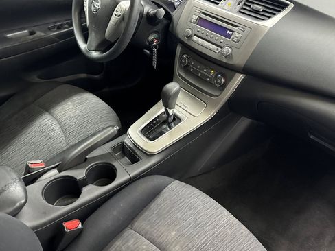Used 2014 Nissan Sentra SV image 14