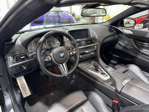 Used 2014 BMW M6 Convertible image 40