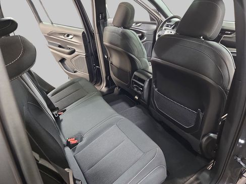 New 2026 Jeep Grand Cherokee Laredo X image 12