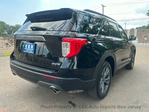 Used 2023 Ford Explorer XLT w/ Equipment Group 202A AWD/4WD image 10