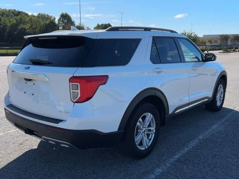 Used 2022 Ford Explorer XLT w/ Equipment Group 202A image 51