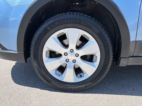 Used 2011 Subaru Outback 2.5i Limited AWD/4WD image 45