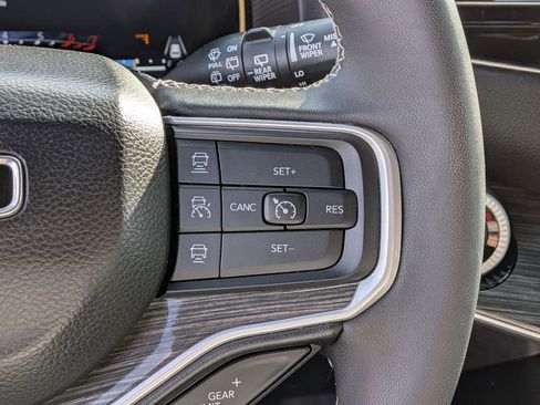 Used 2022 Jeep Wagoneer Series III image 20