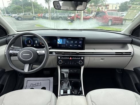 Used 2025 Hyundai Tucson SEL AWD/4WD image 26