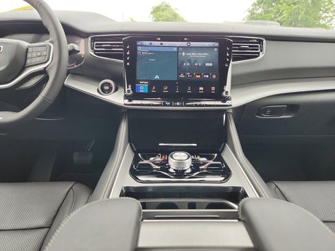 New 2026 Jeep Grand Wagoneer L Limited AWD/4WD image 20