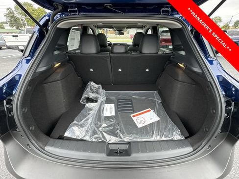 New 2025 Nissan Kicks SR w/ SR Premium Package AWD/4WD image 24
