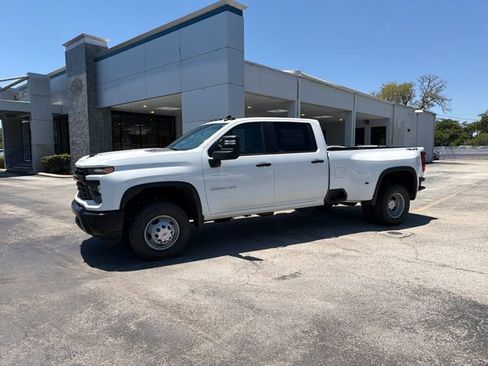 New 2026 Chevrolet Silverado 3500 W/T AWD/4WD image 3